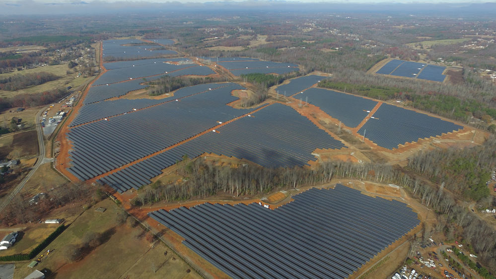 Tennessee Valley Lures Google, Facebook Data Centers With Solar Farms