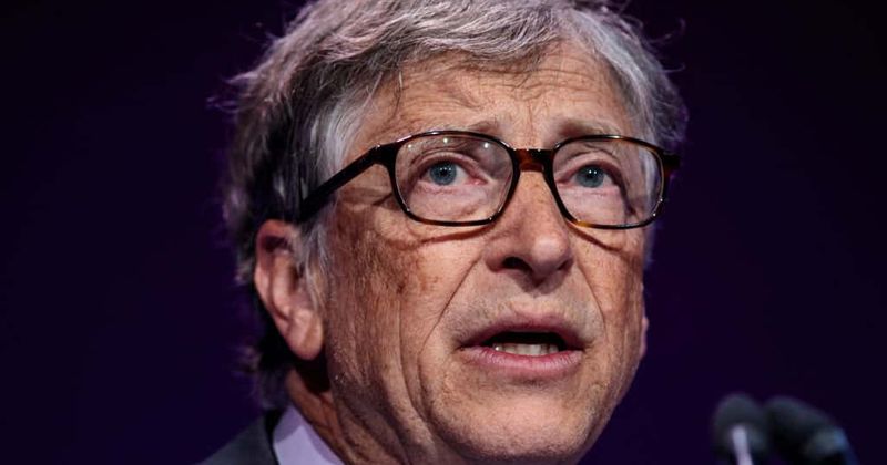 Bill Gates stepped down from Microsoft board after a woman wrote a letter exposing his affair with her