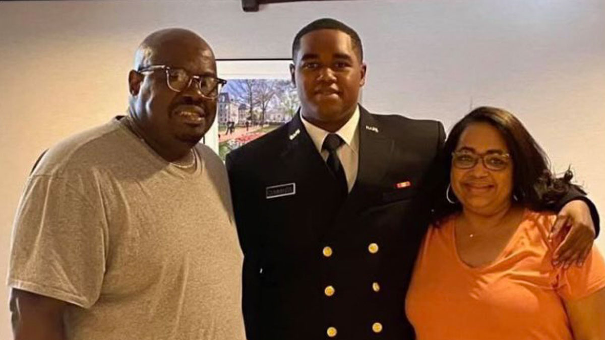 Mother dropping her son off at the U.S. Naval Academy killed in drive-by shooting