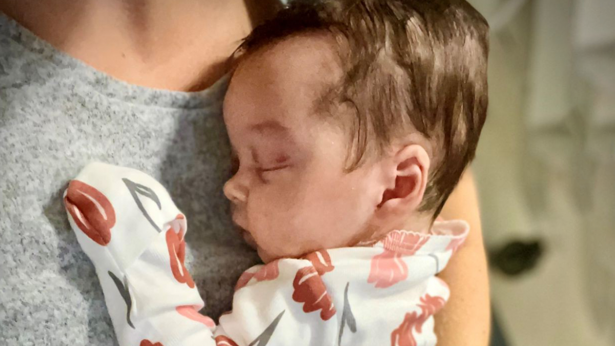 “The newborn had suffered a fractured skull and bruising on the left side of her head”, Parents abused their 10-day-old baby girl and tried to blame their cat for the baby’s death