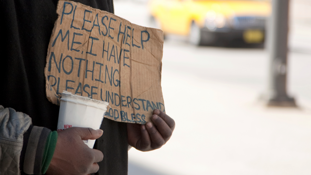 ‘Please don’t give them money’ – Sheriff urges residents not to help panhandlers