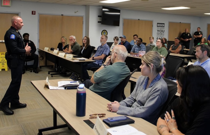 Chattanooga police celebrate graduation of Spring Community Police Academy class