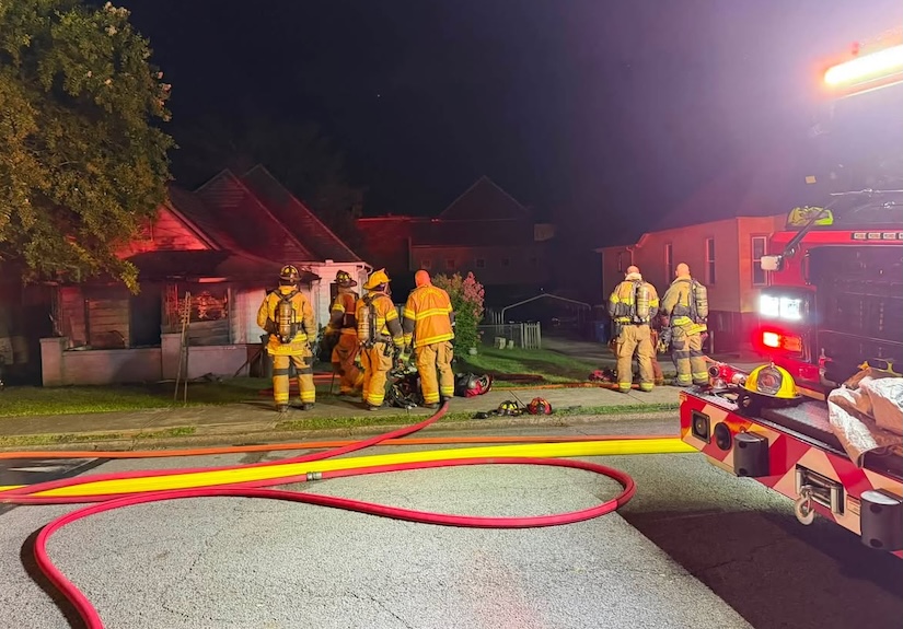 Chattanooga firefighters respond to St. Elmo home fire, pet dies despite rescue efforts